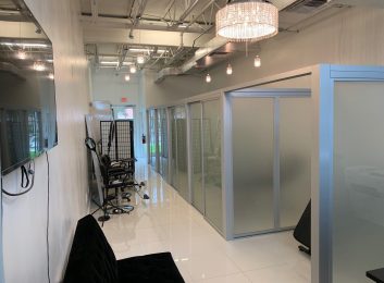 Frosted glass cubicle system in Texas