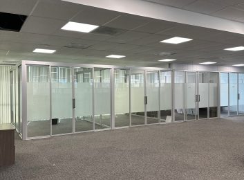 ﻿Commercial - Cubicles